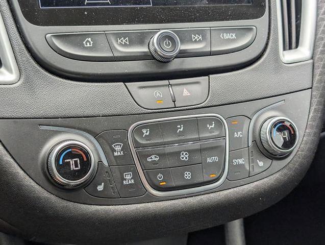 Photo of 2024 Summit White Chevrolet Malibu