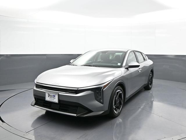 Photo of 2025 Steel Gray Kia K4