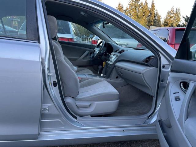 Photo of 2010 Classic Silver Metallic Toyota Camry