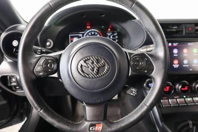 Photo of 2022 Pavement Toyota GR86