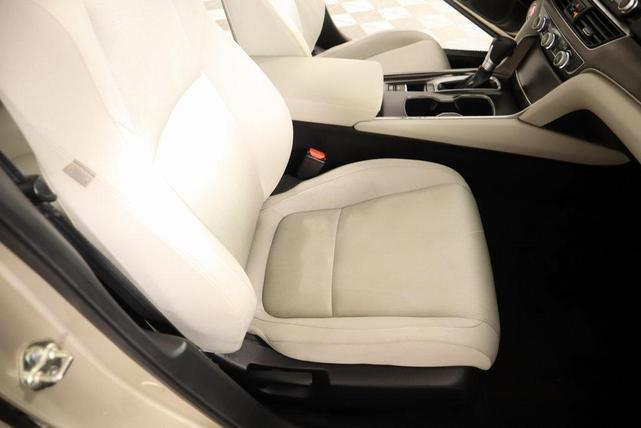 Photo of 2018 Champagne Frost Pearl Honda Accord