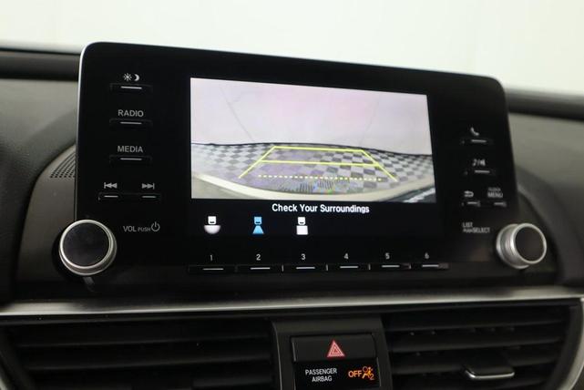 Photo of 2018 Champagne Frost Pearl Honda Accord