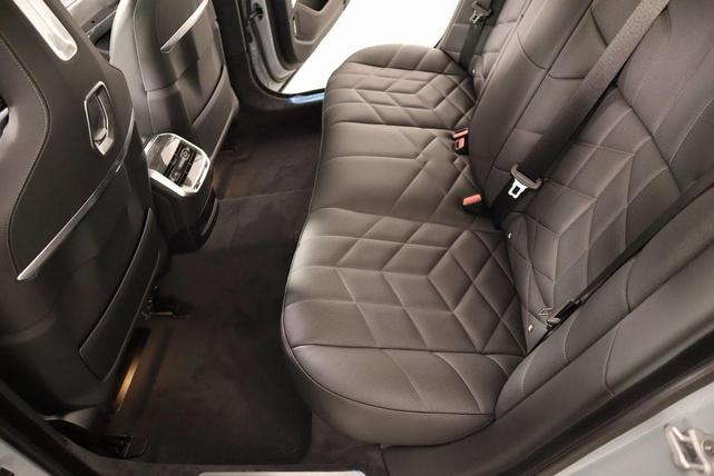 Photo of 2025 Brooklyn Gray Metallic BMW 760