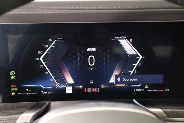 Photo of 2025 Brooklyn Gray Metallic BMW 760