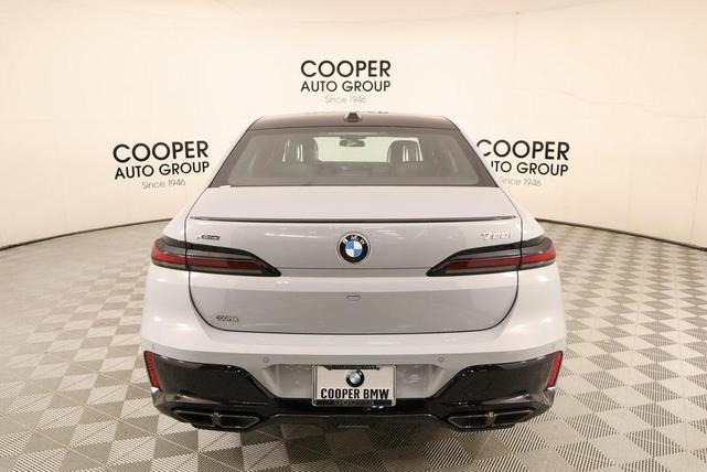 Photo of 2025 Brooklyn Gray Metallic BMW 760