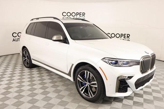2022 BMW X7