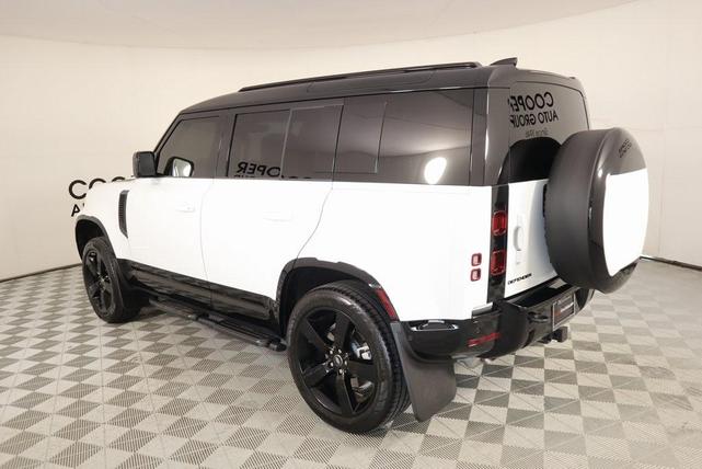 Photo of 2025 Fuji White Land Rover Defender