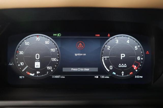Photo of 2025 Fuji White Land Rover Defender