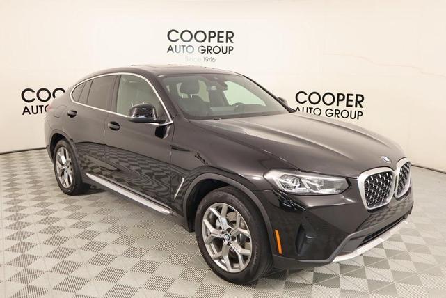 2022 BMW X4