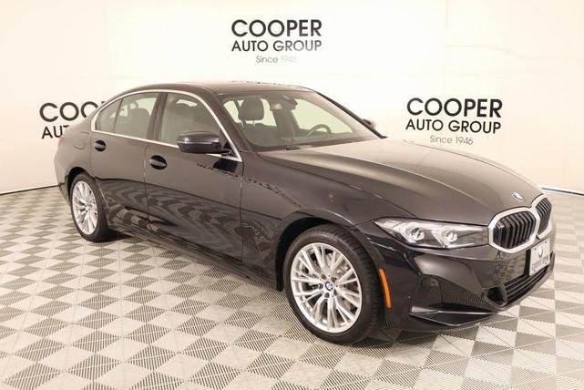 Photo of 2024 Black Sapphire Metallic BMW 330