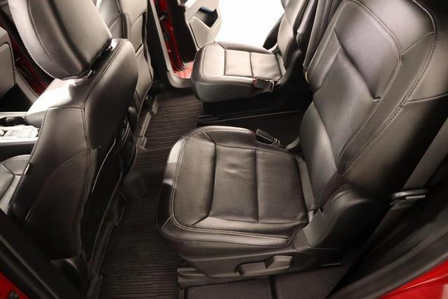 Photo of 2022 Rapid Red Metallic Tinted Clearcoat Ford Explorer