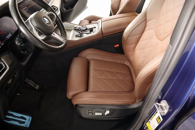 Photo of 2023 Phytonic Blue Metallic BMW X6