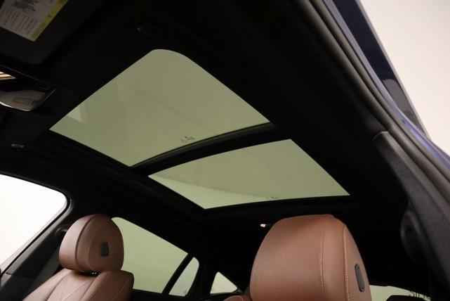 Photo of 2023 Phytonic Blue Metallic BMW X6