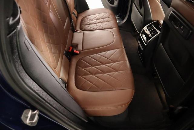 Photo of 2023 Phytonic Blue Metallic BMW X6