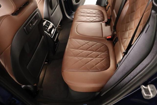 Photo of 2023 Phytonic Blue Metallic BMW X6
