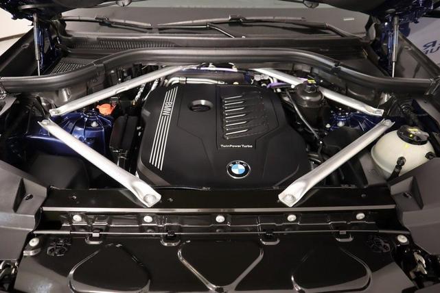 Photo of 2023 Phytonic Blue Metallic BMW X6