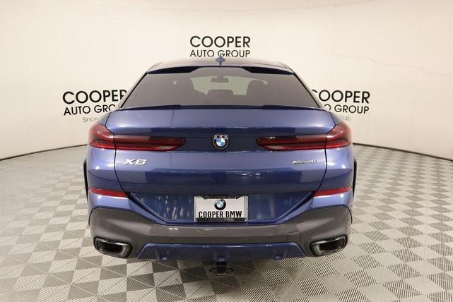 Photo of 2023 Phytonic Blue Metallic BMW X6