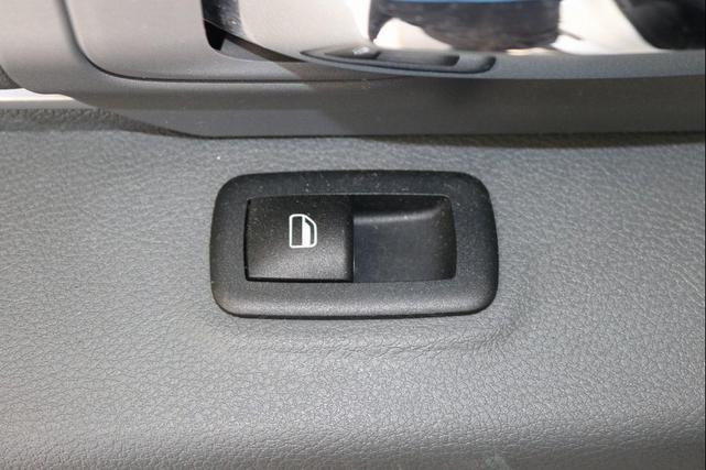 Photo of 2019 Bright White Clearcoat RAM 1500