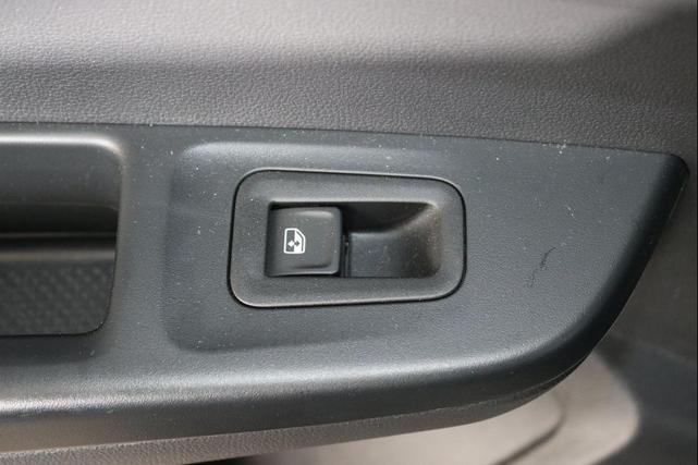 Photo of 2022 Pyrite Silver Metallic Volkswagen Taos