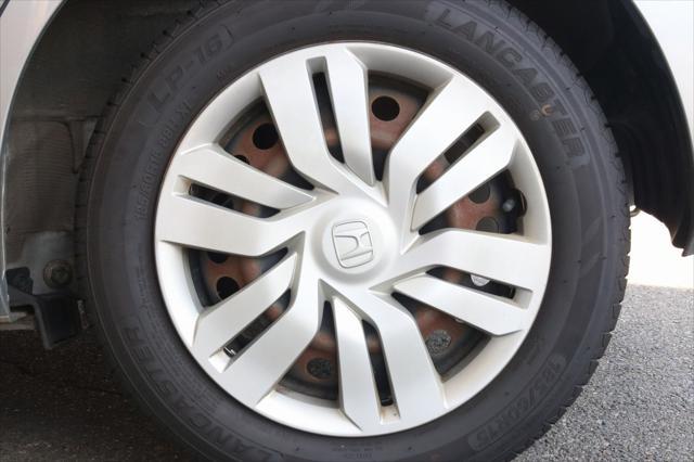 Photo of 2017 Gray Honda Fit