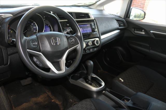 Photo of 2017 Gray Honda Fit