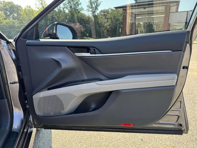 Photo of 2024 Predawn Gray Mica Toyota Camry