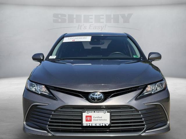 Photo of 2024 Predawn Gray Mica Toyota Camry