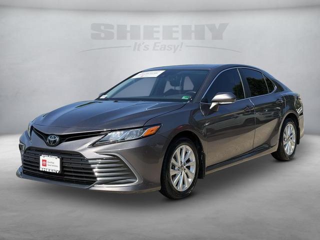 Photo of 2024 Predawn Gray Mica Toyota Camry