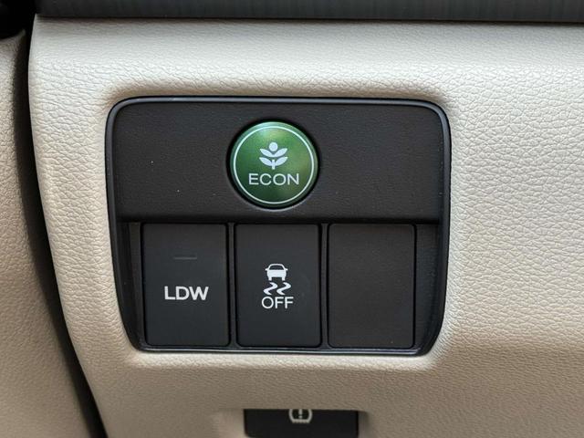Photo of 2013 Basque Red Pearl II Honda Accord