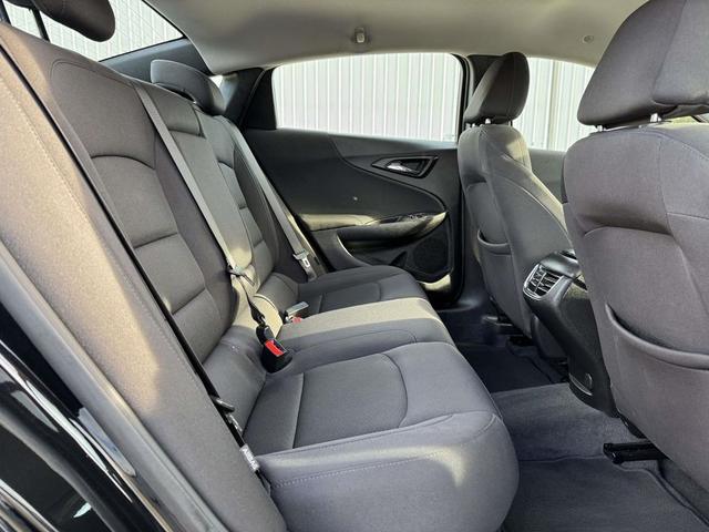 Photo of 2022 Mosaic Black Metallic Chevrolet Malibu