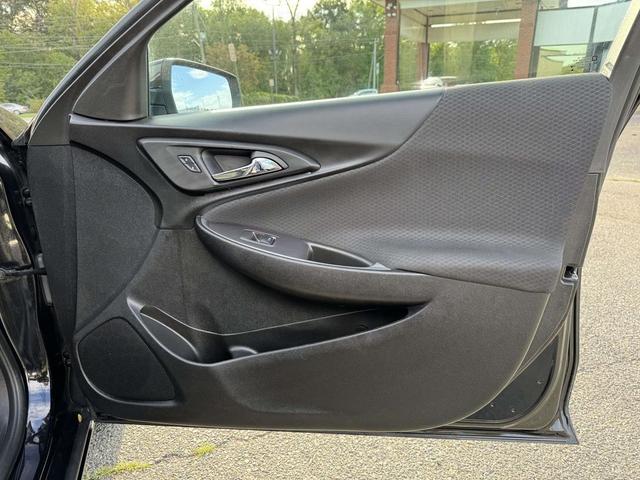 Photo of 2022 Mosaic Black Metallic Chevrolet Malibu