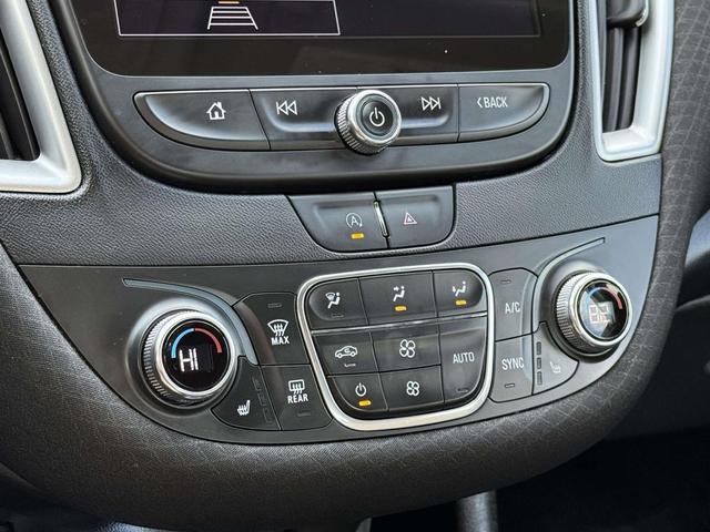 Photo of 2022 Mosaic Black Metallic Chevrolet Malibu