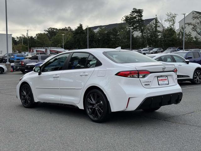 Photo of 2025 Ice Toyota Corolla