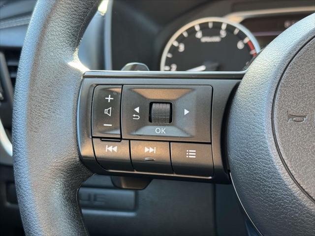 Photo of 2024 Gun Metallic Nissan Rogue
