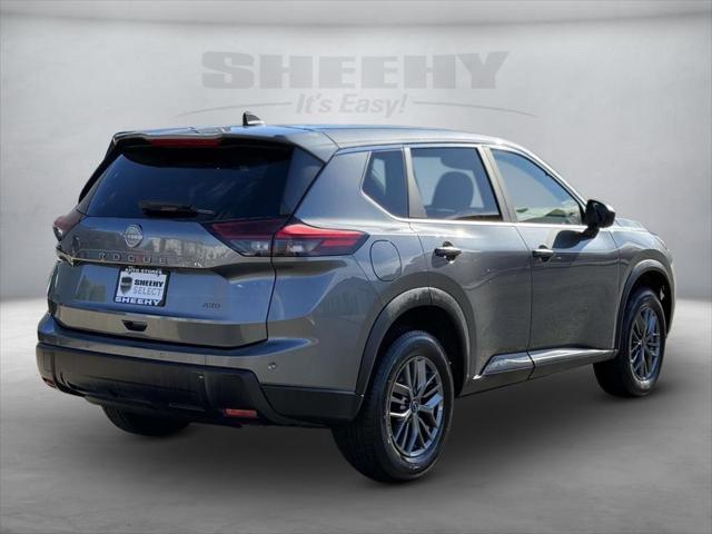 Photo of 2024 Gun Metallic Nissan Rogue