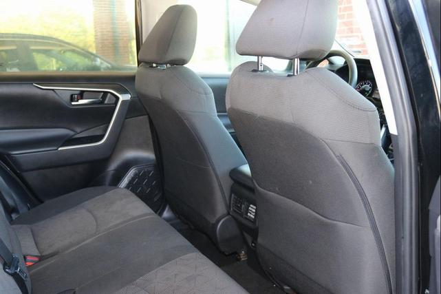 Photo of 2022 Midnight Black Toyota RAV4