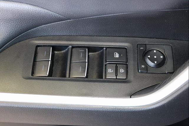 Photo of 2022 Midnight Black Toyota RAV4