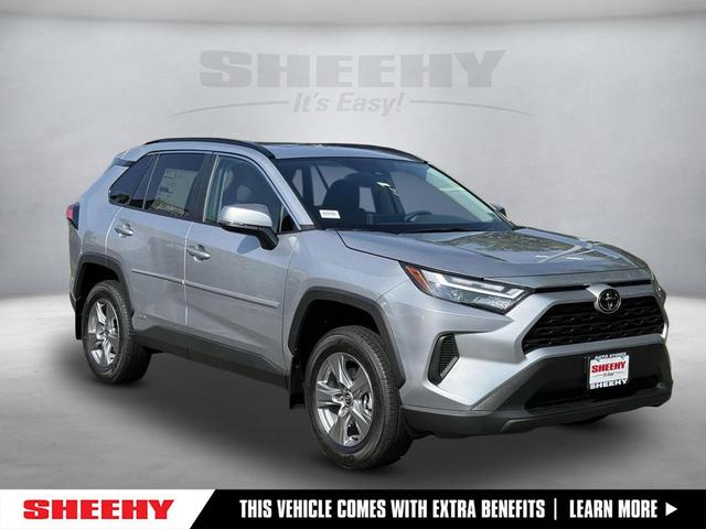Photo of 2025 Silver Sky Metallic Toyota RAV4 Hybrid