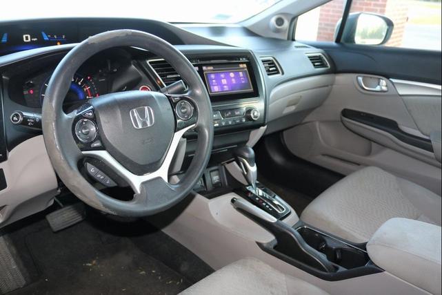 Photo of 2014 Crystal Black Pearl Honda Civic