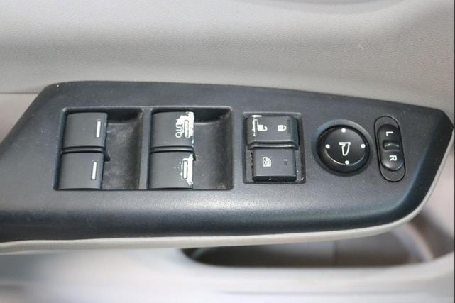Photo of 2014 Crystal Black Pearl Honda Civic