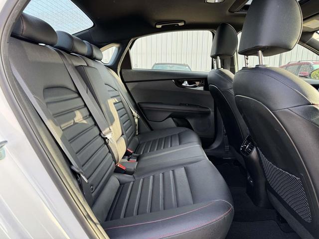 Photo of 2023 Snow White Pearl Kia Forte