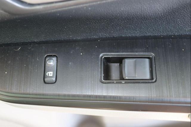 Photo of 2013 Cosmic Gray Mica Toyota Camry