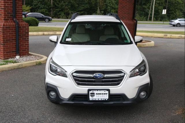 Photo of 2019 Crystal White Pearl Subaru Outback