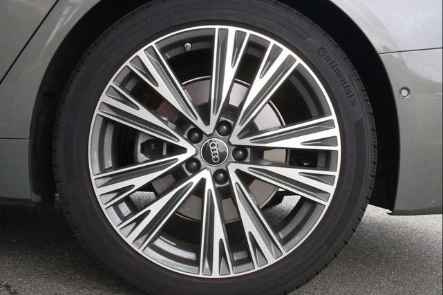 Photo of 2023 Gray Metallic Audi A6