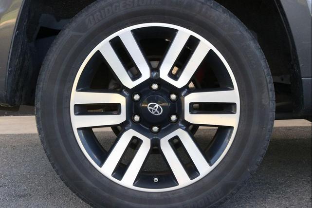 Photo of 2020 Magnetic Gray Toyota 4Runner