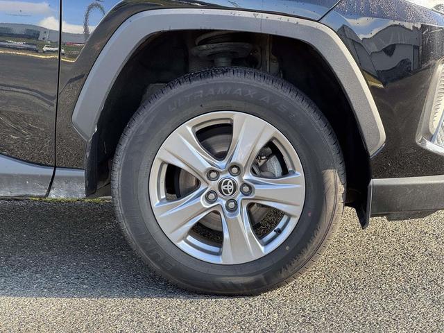 Photo of 2023 Midnight Black Toyota RAV4