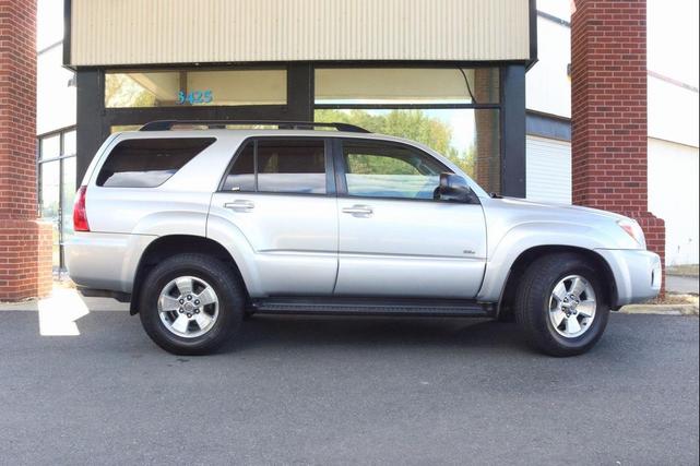 Photo of 2009 Titanium Metallic Toyota 4Runner
