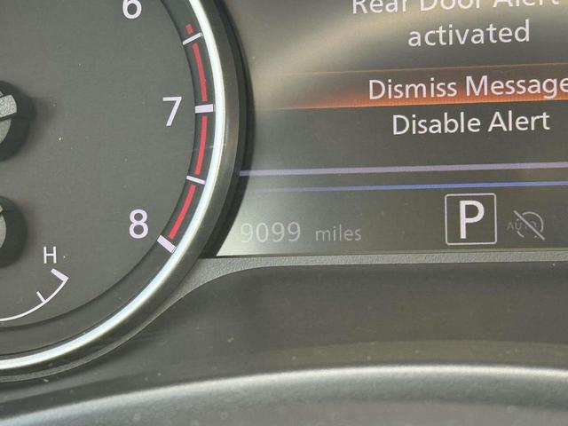 Photo of 2024 Super Black Nissan Sentra