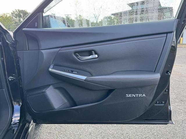 Photo of 2024 Super Black Nissan Sentra