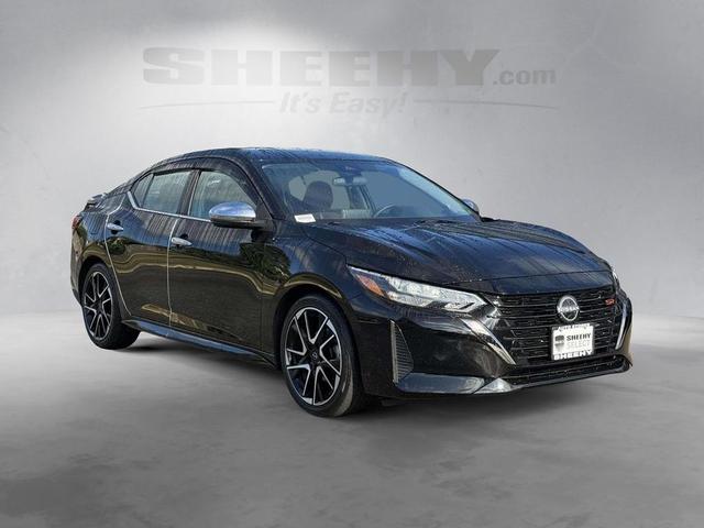 Photo of 2024 Super Black Nissan Sentra